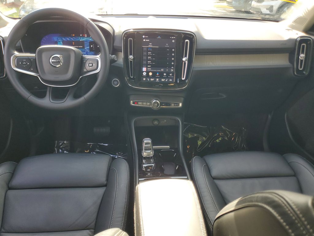 used 2023 Volvo XC40 car, priced at $28,595