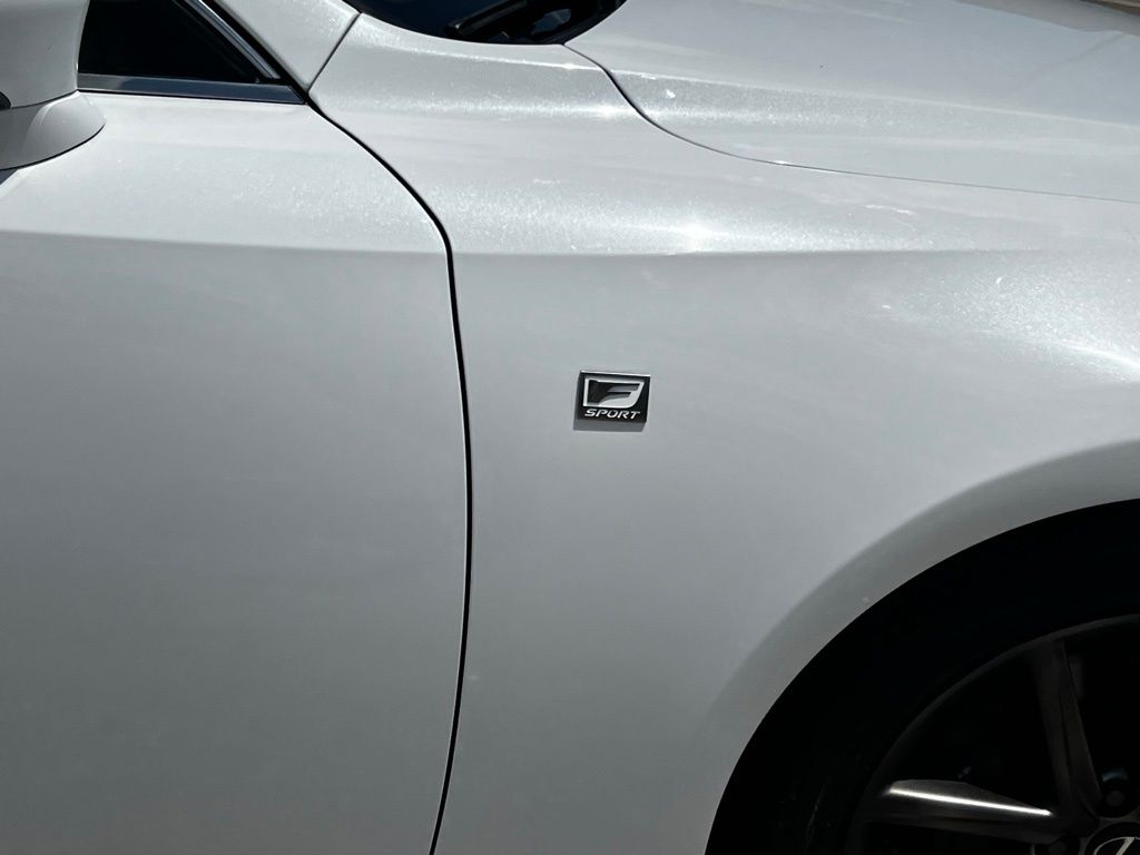 2020 Lexus IS 350 - 6