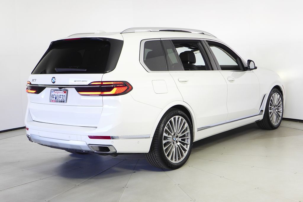 Thumbnail: 2024 BMW X7 - 7