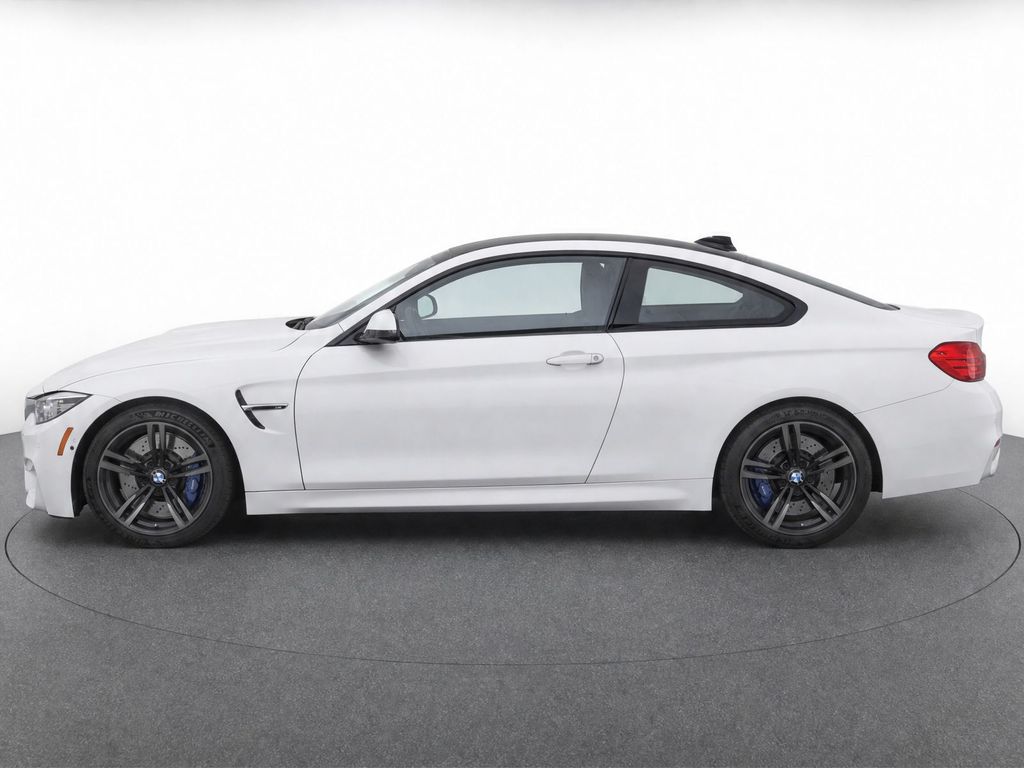 Thumbnail: 2015 BMW M4 - 6