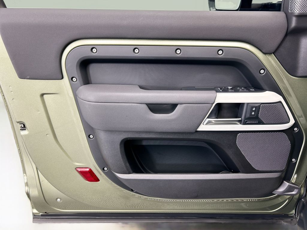 Thumbnail: 2021 Land Rover Defender - 25