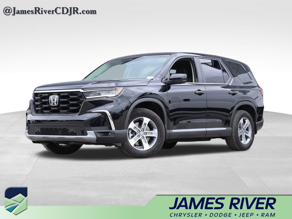 Crystal Black Pearl 2025 Honda Pilot SUV / Crossover Front-Wheel Drive Automatic