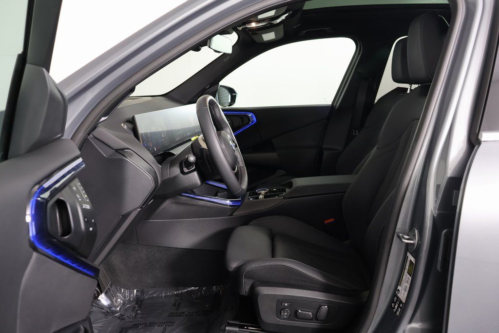 Thumbnail: 2025 BMW X3 - 10