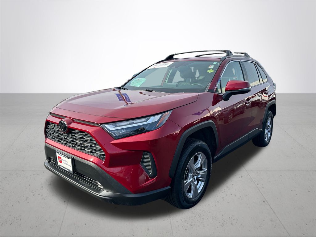 Certified 2022 Toyota RAV4 XLE with VIN 2T3P1RFV9NW276117 for sale in Gladstone, OR