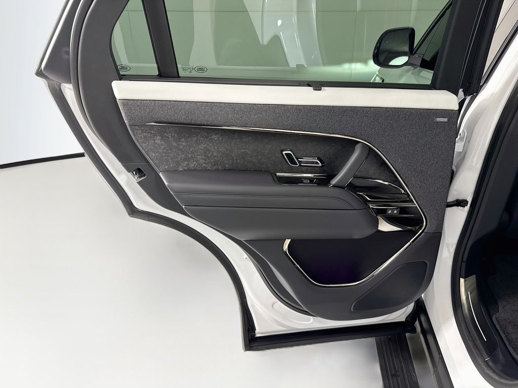 Thumbnail: 2025 Land Rover Range Rover Sport - 26