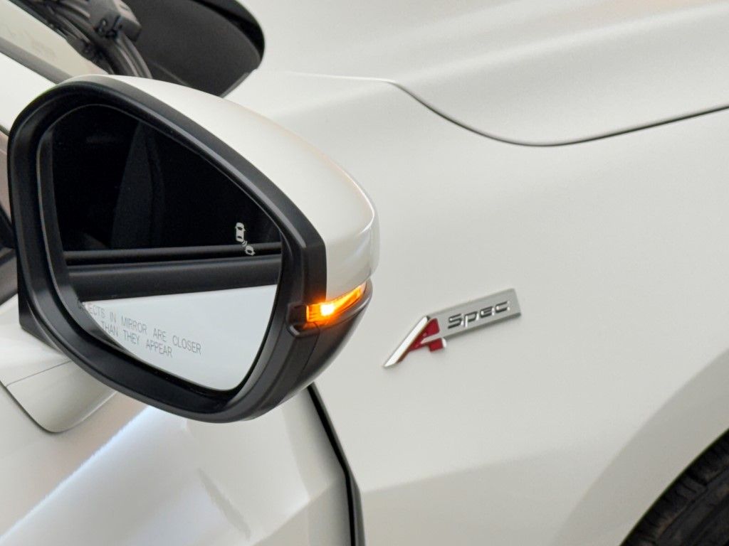 Thumbnail: 2023 Acura Integra - 14