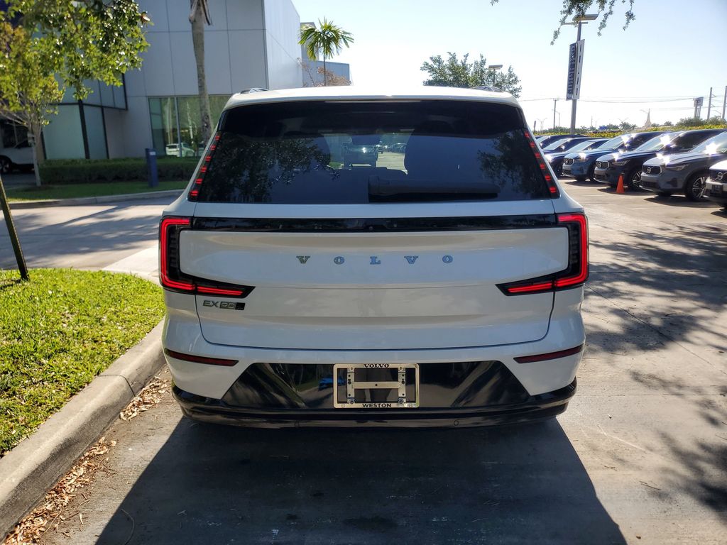 used 2025 Volvo EX90 car, priced at $56,998