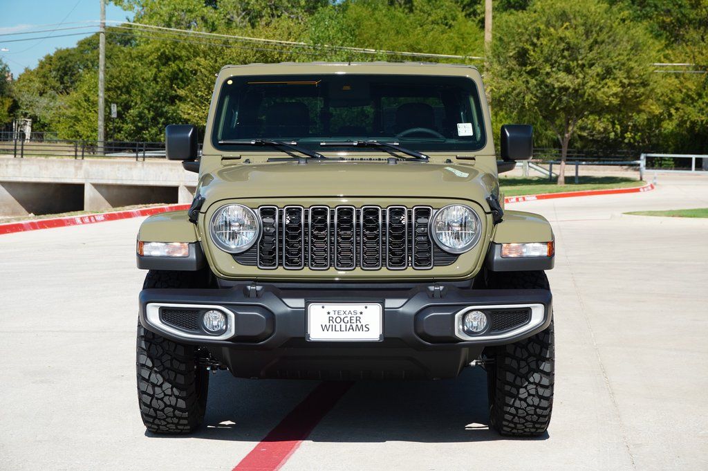 New Car 2025 Jeep Gladiator  Sport For Sale Under $50,000 In Weatherford, Texas