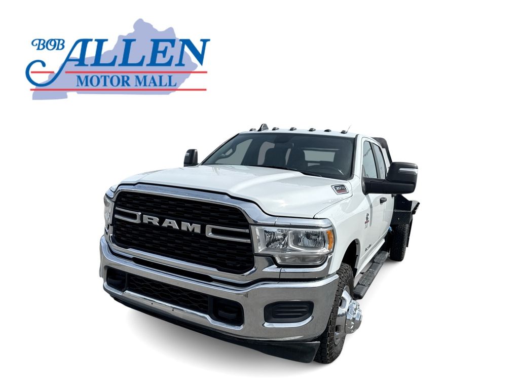 2024 Ram 3500 SLT