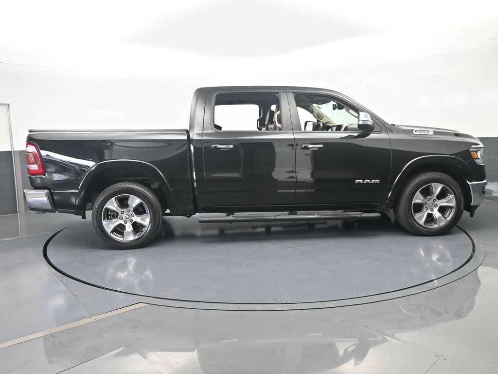 Used 2020 Diamond Black Crystal Pearlcoat Ram Laramie image 7