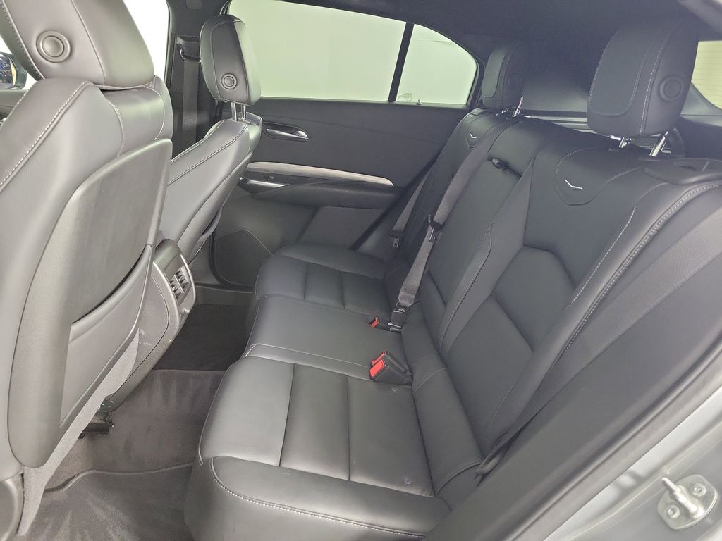 2025 Cadillac XT4 Premium Luxury - 10