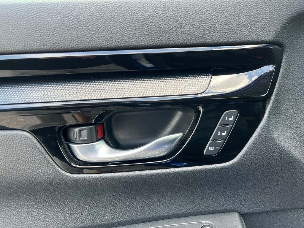 Thumbnail: 2023 Honda CR-V - 11