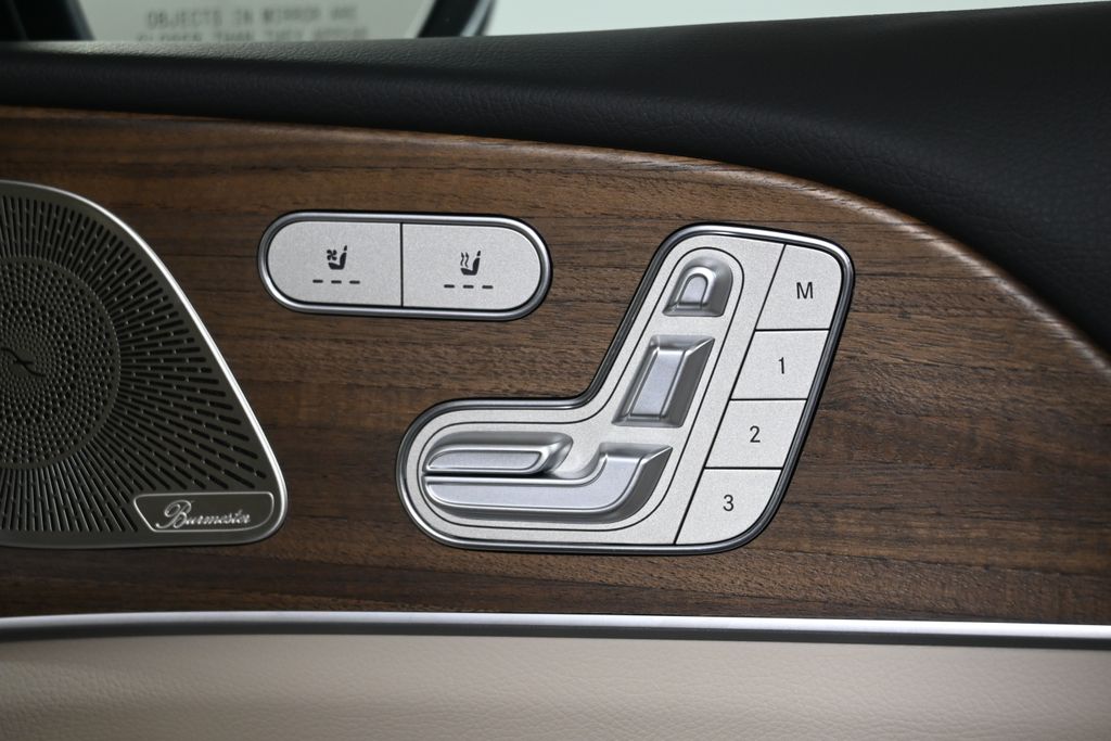 Thumbnail: 2026 Mercedes-Benz GLE - 23