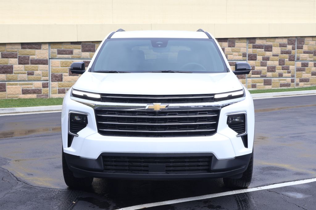 Thumbnail: 2026 Chevrolet Traverse - 2