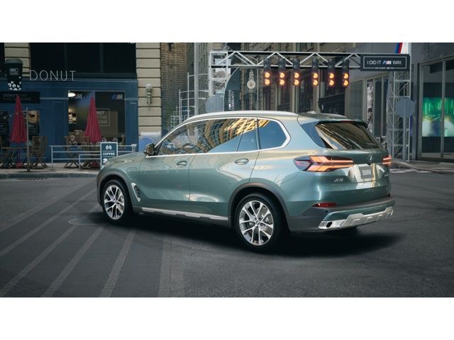 Thumbnail: 2026 BMW X5 - 2