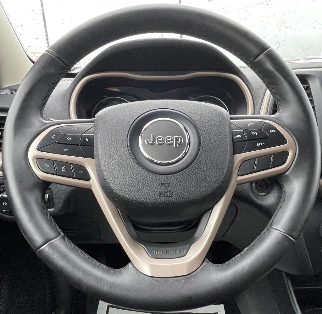 2017 Jeep Cherokee Latitude Black at Community Toyota