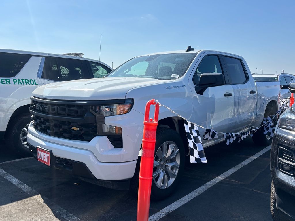 Used Car 2024 Chevrolet Silverado 1500  Custom For Sale Under $35,000 In Austin, Texas