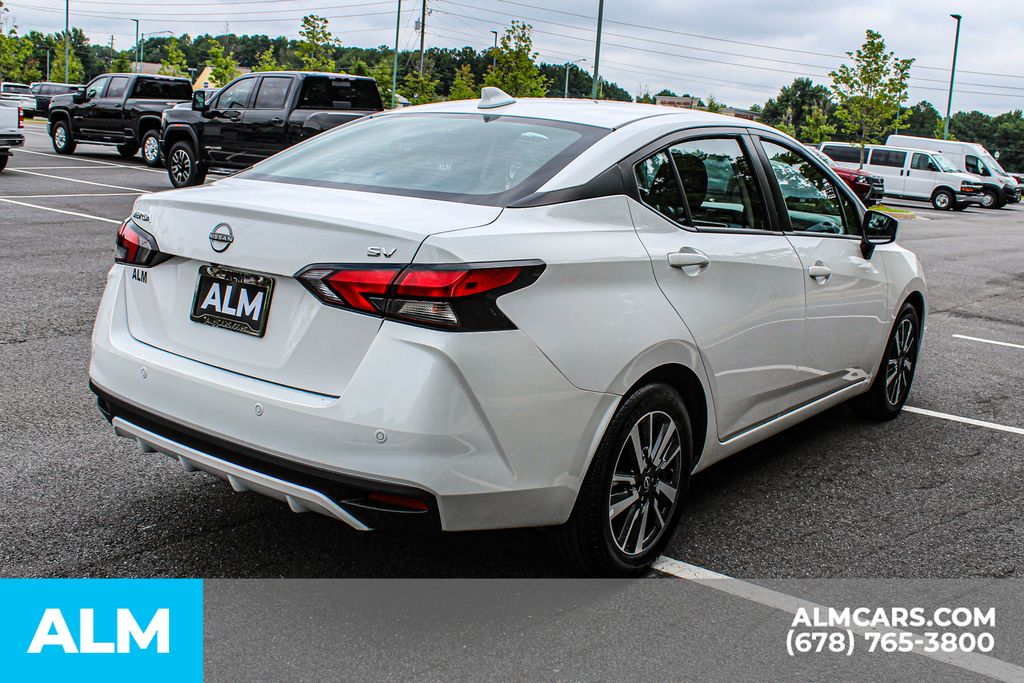 Used 2024 White Nissan 1.6 SV image 5
