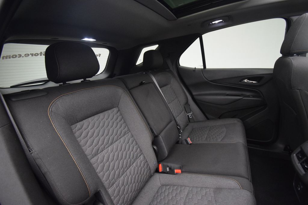 used 2021 Chevrolet Equinox car, priced at $16,400