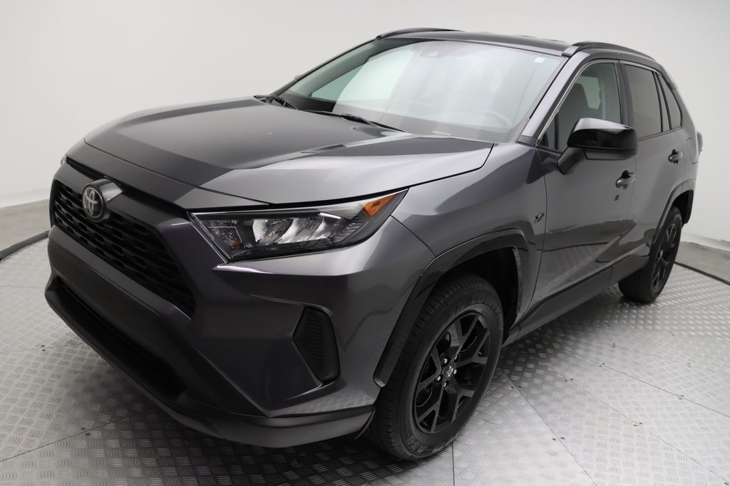 2021 Toyota RAV4 LE 2