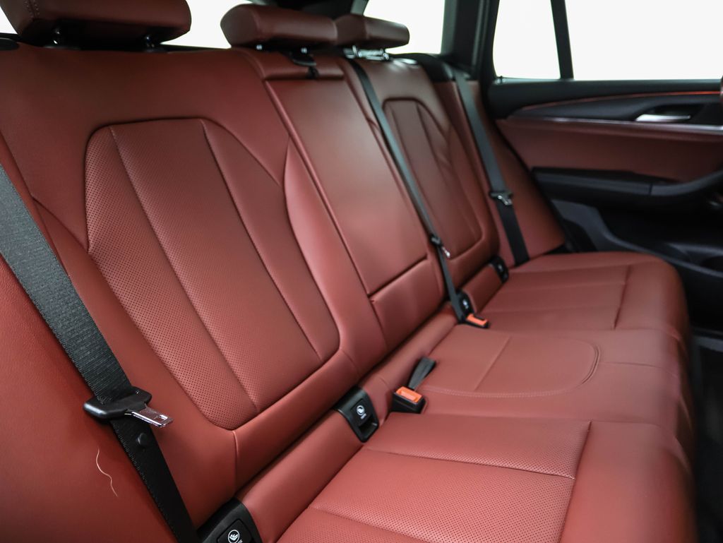 Thumbnail: 2022 BMW X3 - 28