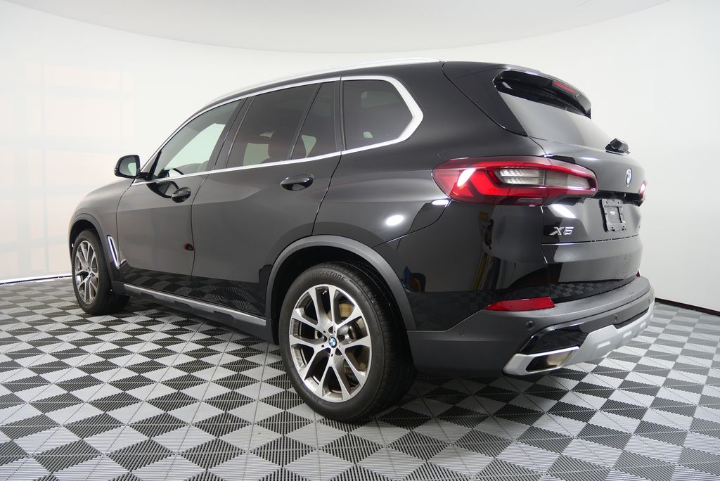 Thumbnail: 2023 BMW X5 - 5
