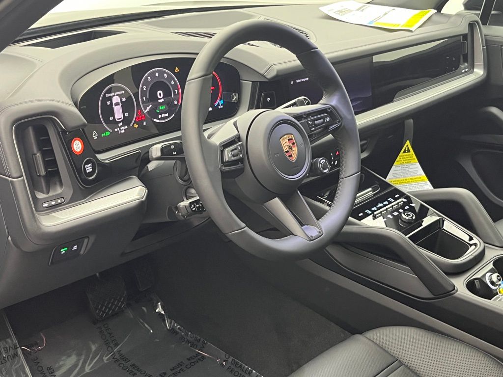 Thumbnail: 2026 Porsche Cayenne - 4