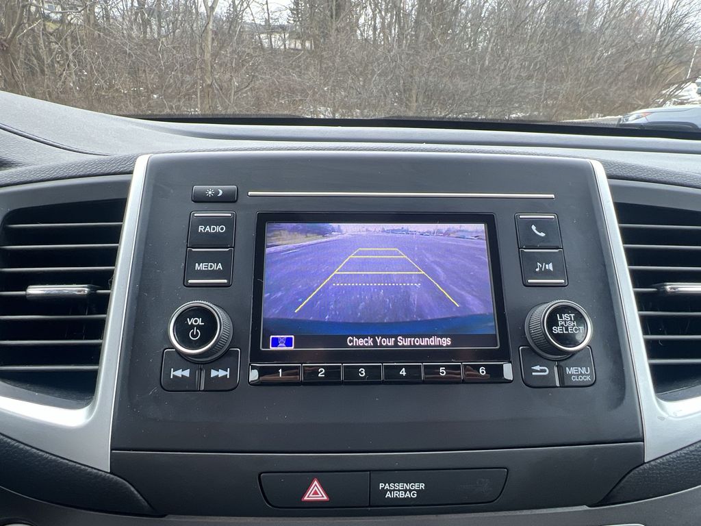 2017 Honda Pilot LX 16