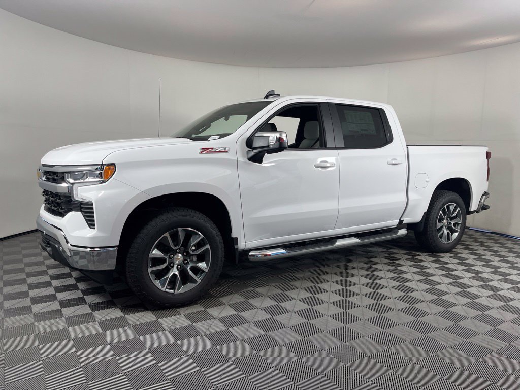 Thumbnail: 2026 Chevrolet Silverado 1500 - 2