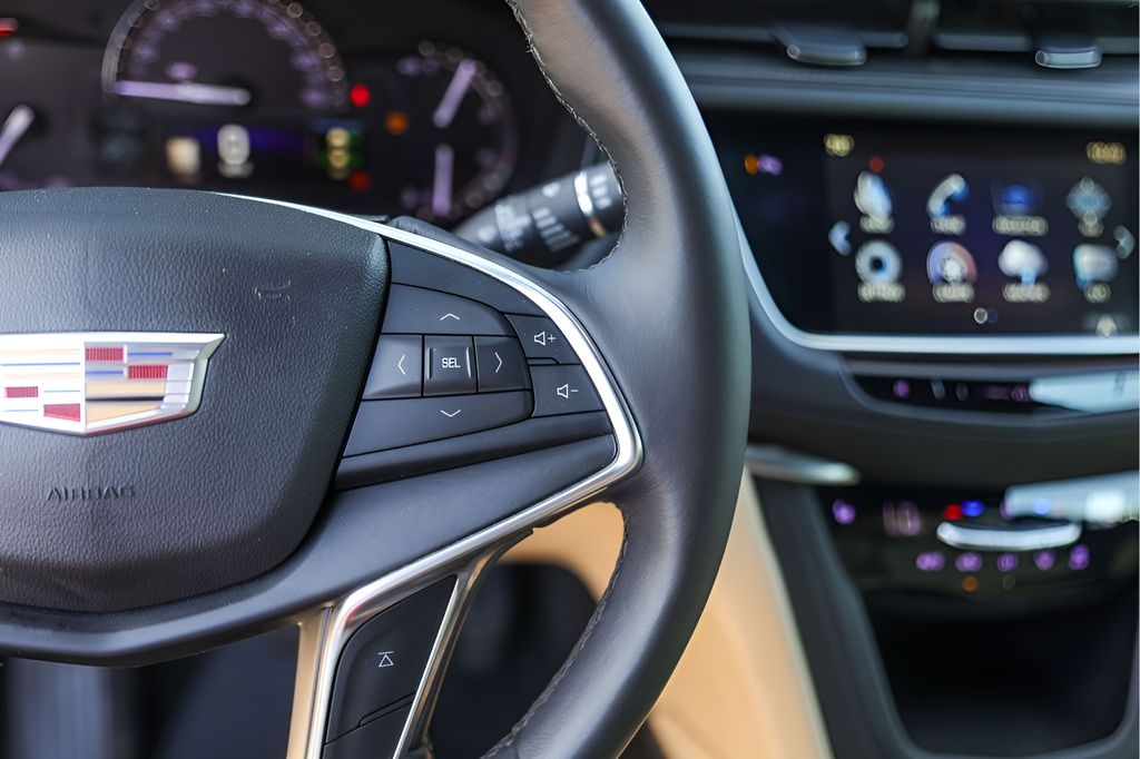 Used Car 2017 Cadillac Xt5  Luxury For Sale Under $20,000 In Austin, Texas