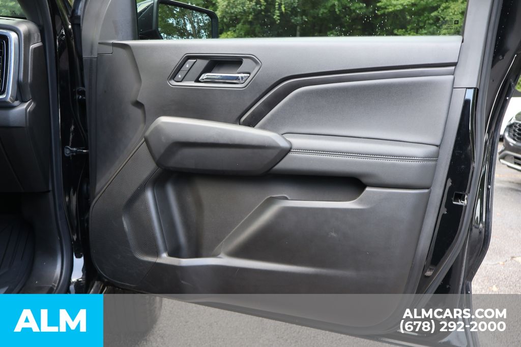 Used 2023 Black GMC Elevation image 28