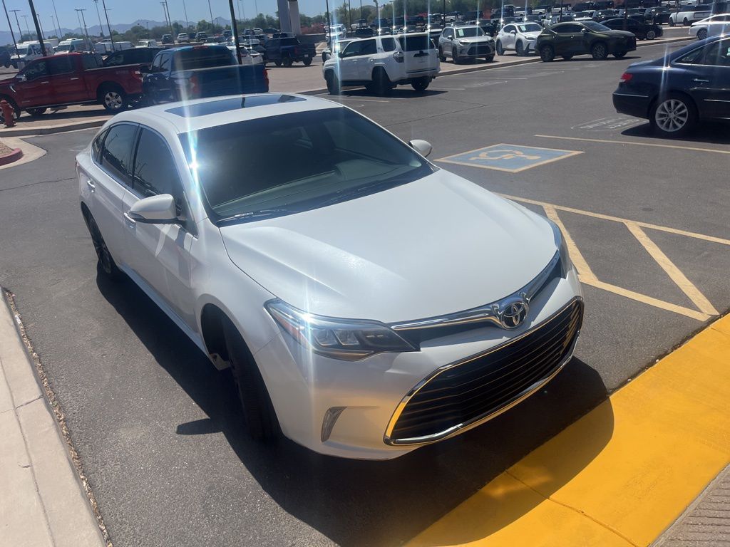 Thumbnail: 2016 Toyota Avalon - 2