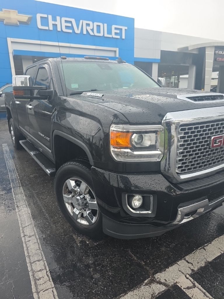 Onyx Black 2017 GMC Sierra 3500HD Pickup Truck Four-Wheel Drive 6-Speed Automatic