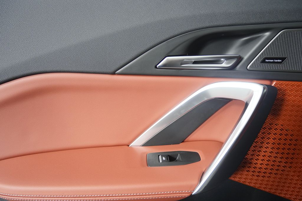 Thumbnail: 2026 BMW X1 - 13