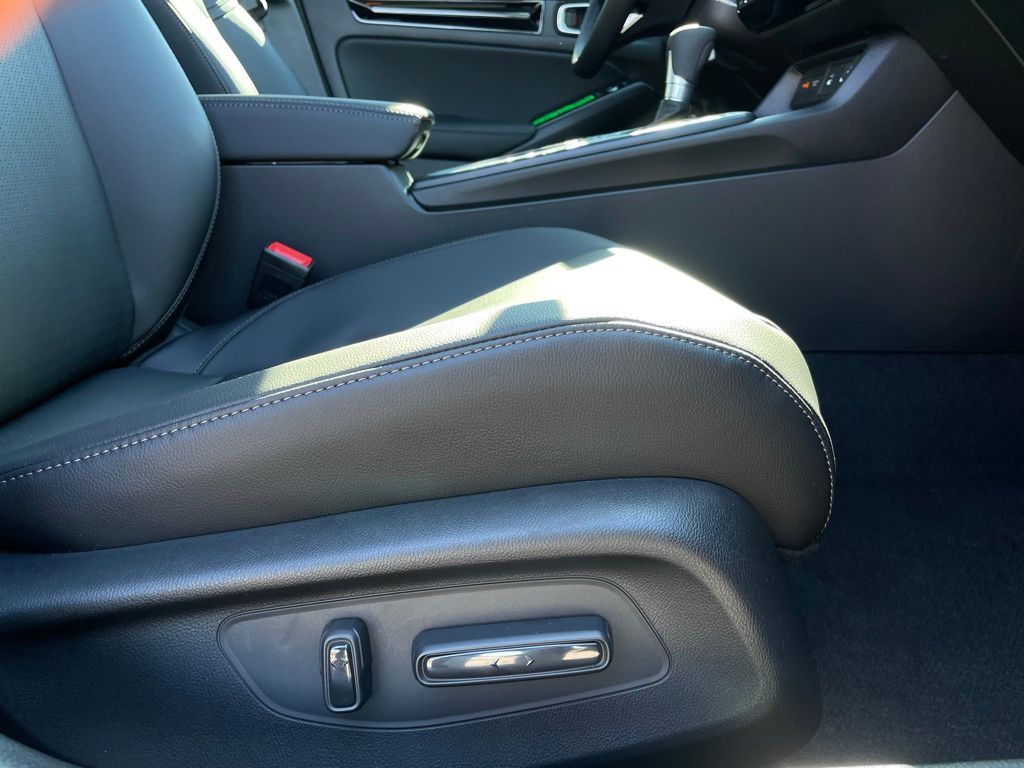 Thumbnail: 2026 Honda Civic - 31