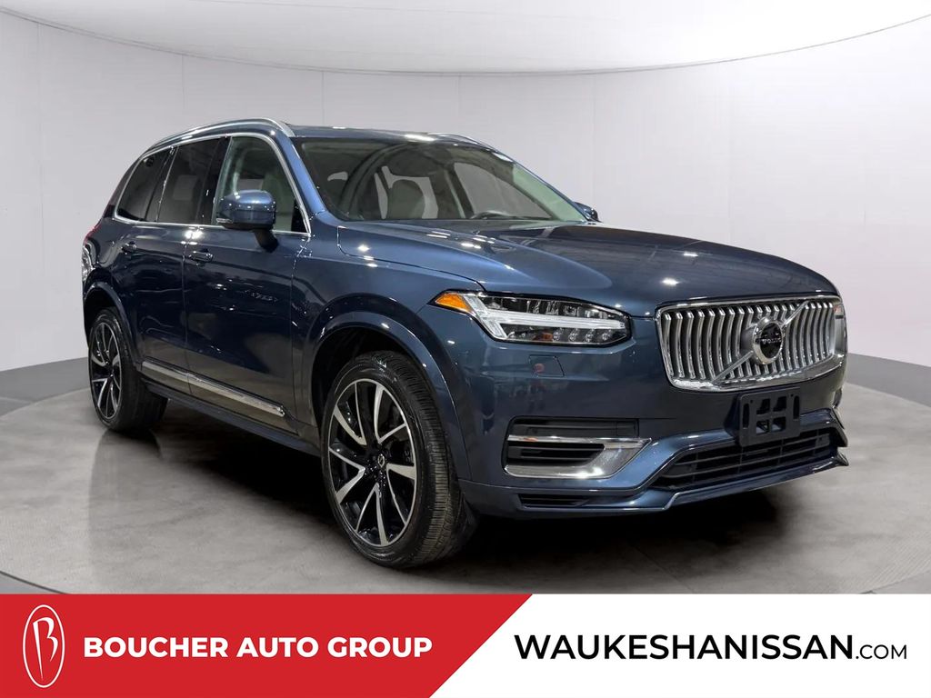 2021 Volvo XC90 T8 Recharge Inscription Expression 7-Passenger eAWD