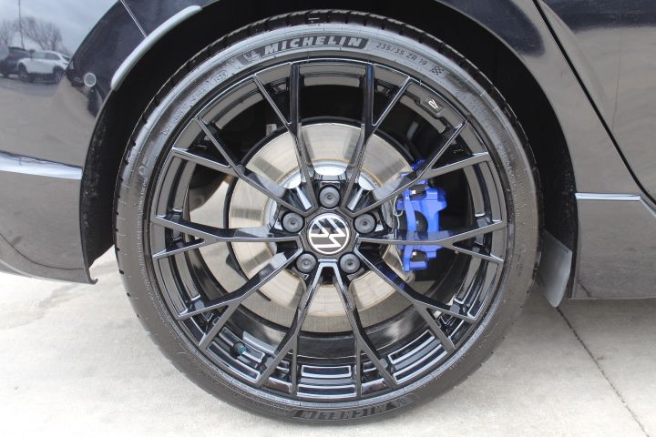 Used Car 2022 Volkswagen Golf R  2.0t For Sale Under $40,000 In Georgetown, Texas