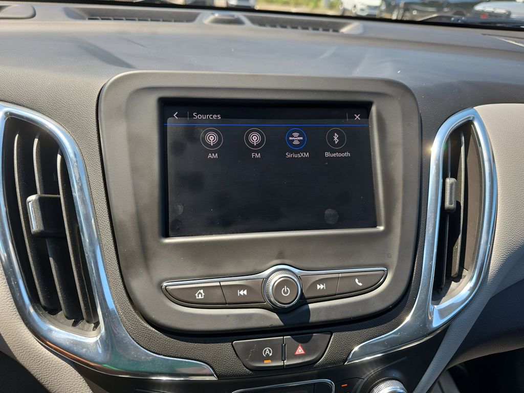2023 Chevrolet Equinox LS photo 18