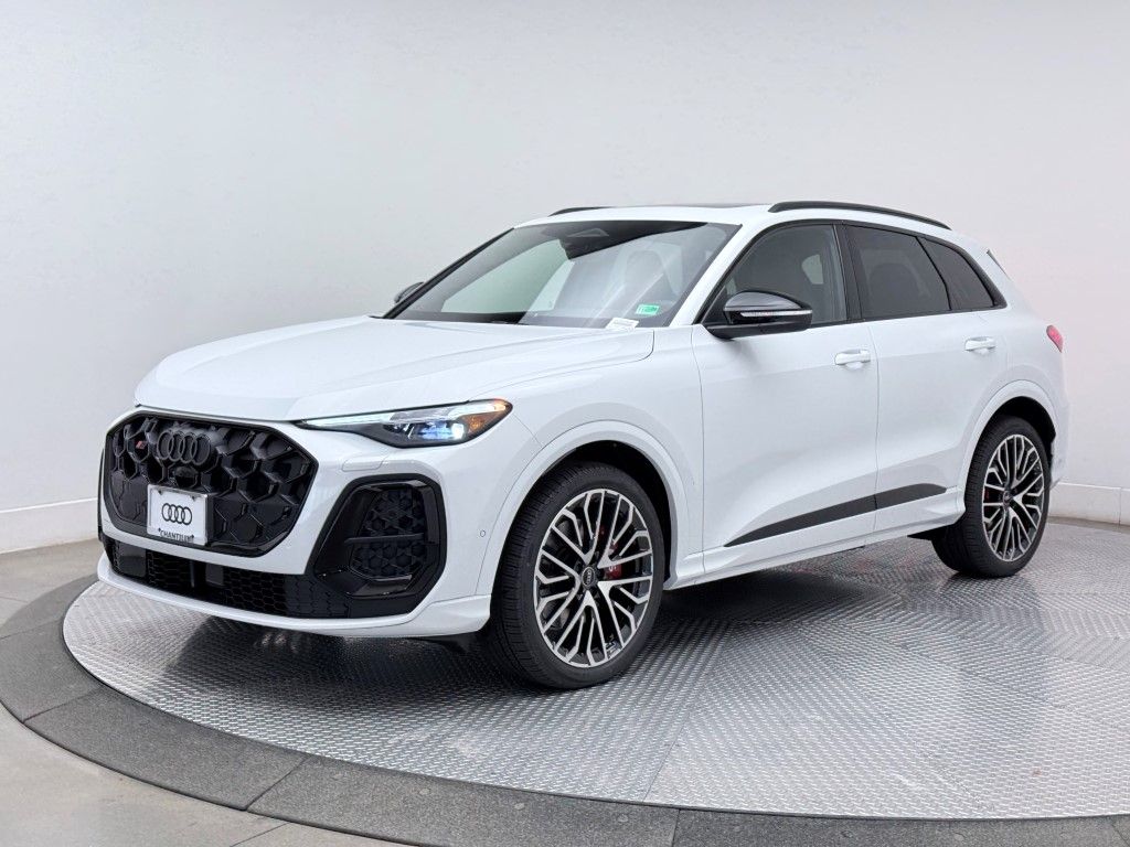 Thumbnail: 2025 Audi SQ5 - 6