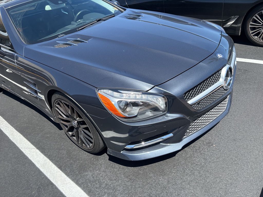 Thumbnail: 2015 Mercedes-Benz SL-Class - 2