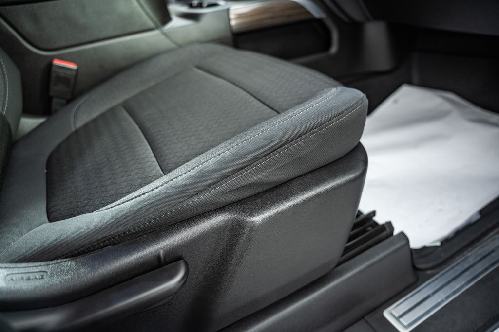 ChevroletSilverado 150034