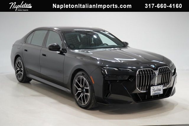 2025 BMW 7 Series 740i xDrive