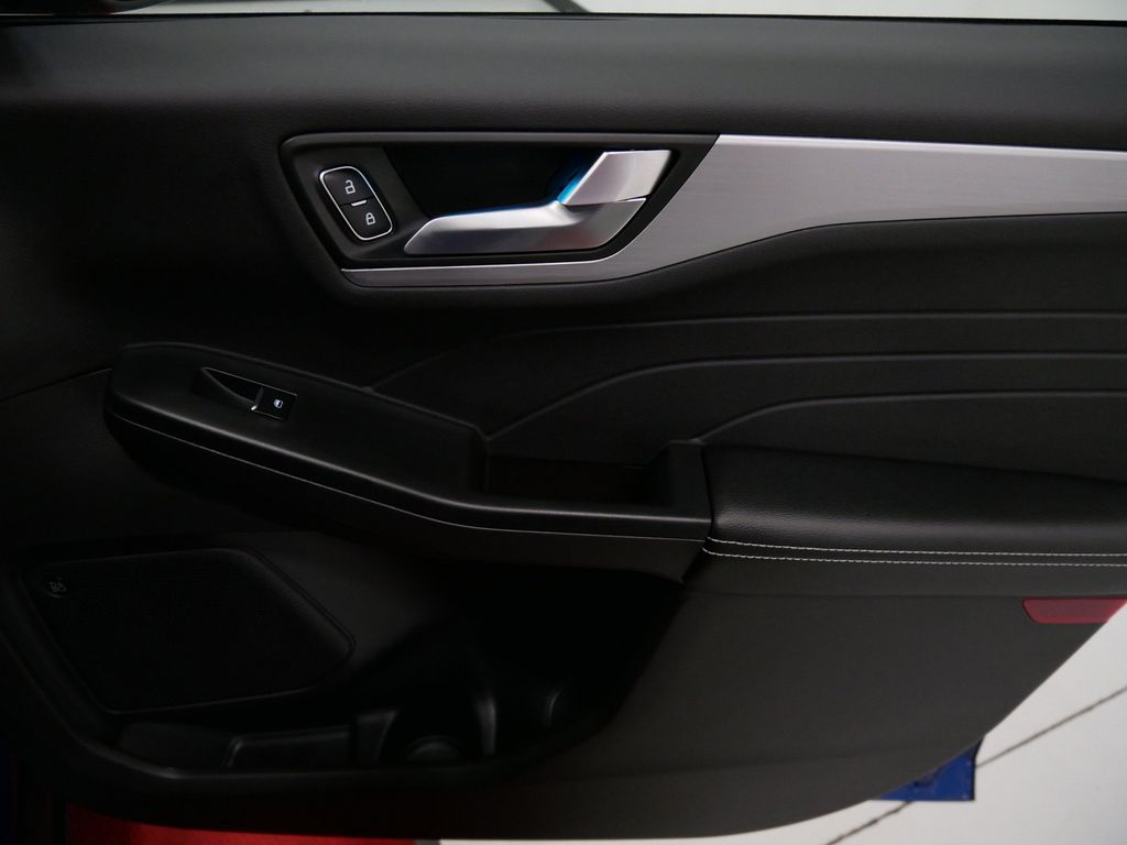 Used 2023 Ford Escape Hybrid SUV