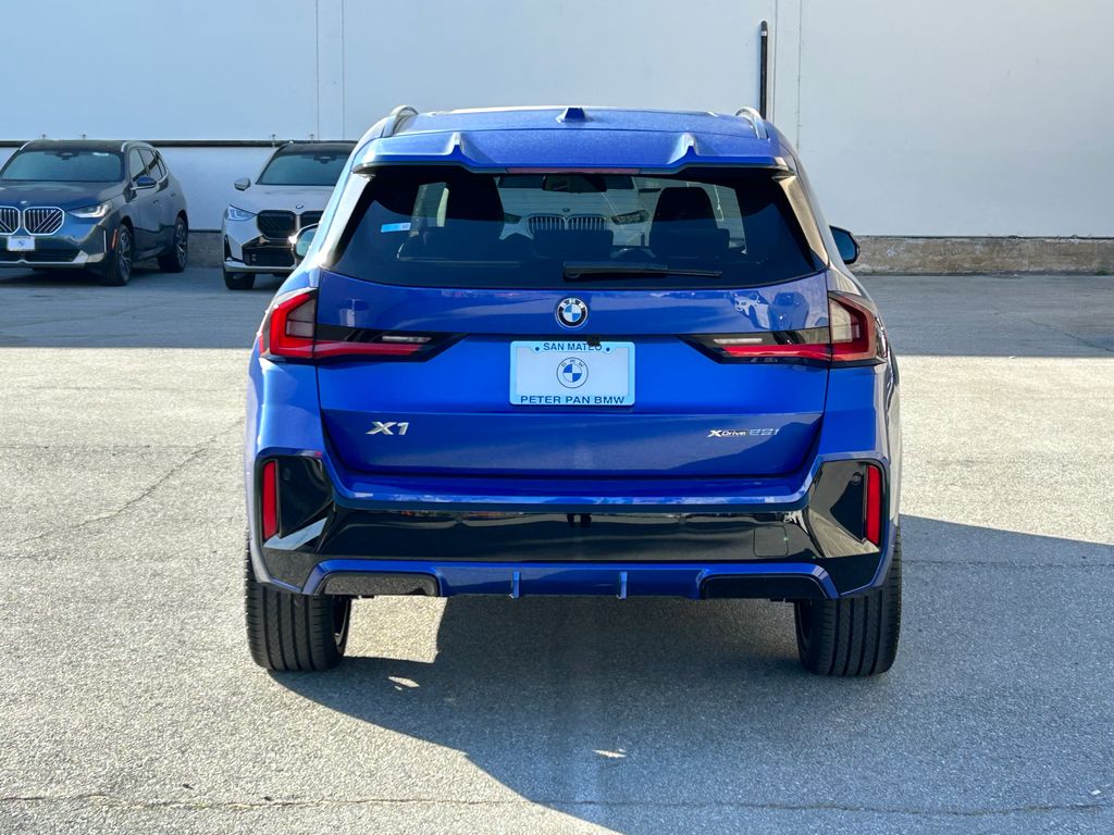 Thumbnail: 2026 BMW X1 - 4