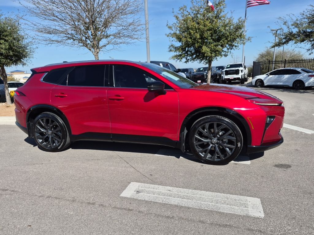 Used Car 2025 Toyota Crown Signia  Limited For Sale Under $50,000 In Austin, Texas