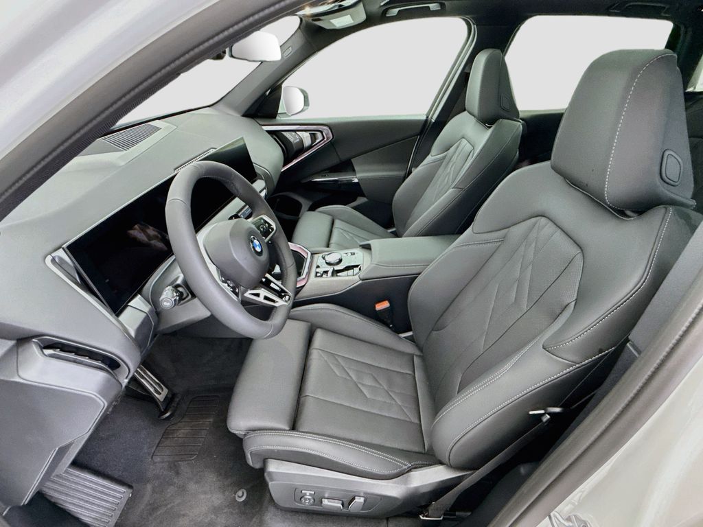Thumbnail: 2026 BMW X3 - 18