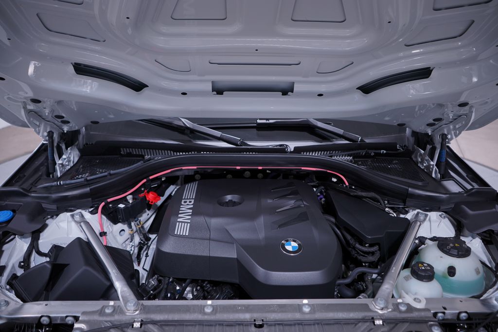 Thumbnail: 2026 BMW X3 - 14