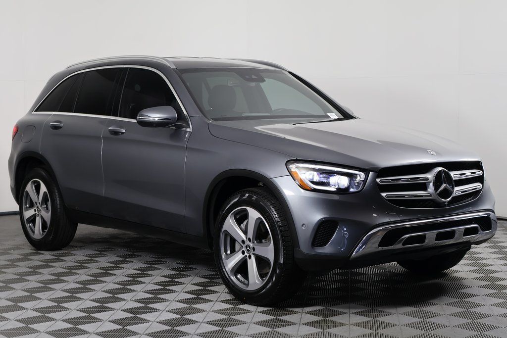 Thumbnail: 2022 Mercedes-Benz GLC - 3