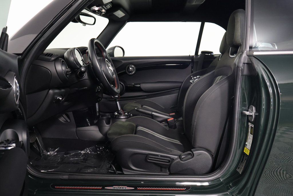 Thumbnail: 2017 MINI Cooper - 11