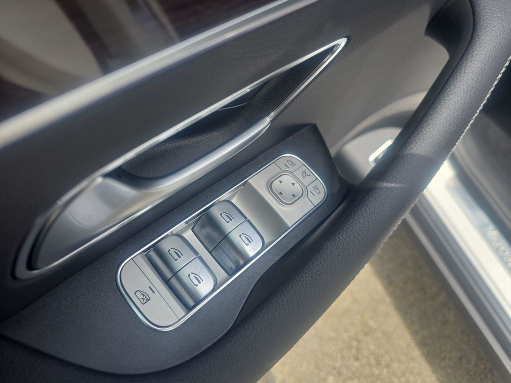 2026 Mercedes-Benz GLE GLE 350 White at John Sisson Motors